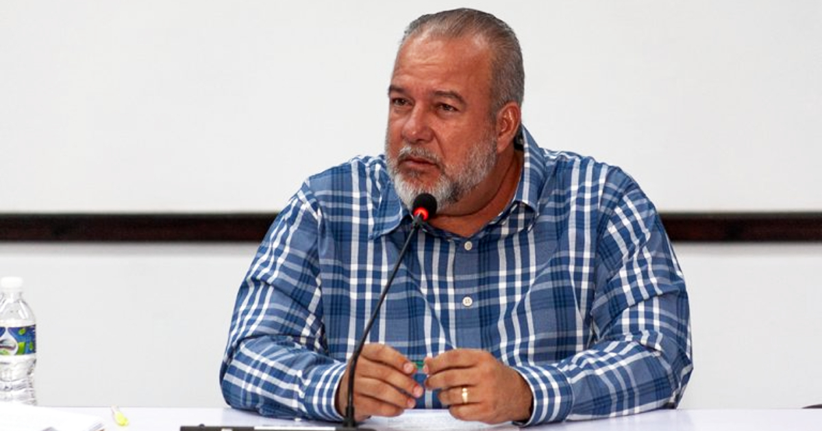 El primer ministro Manuel Marrero Cruz durante la reunión © Cubadebate / Enrique González (Enro)