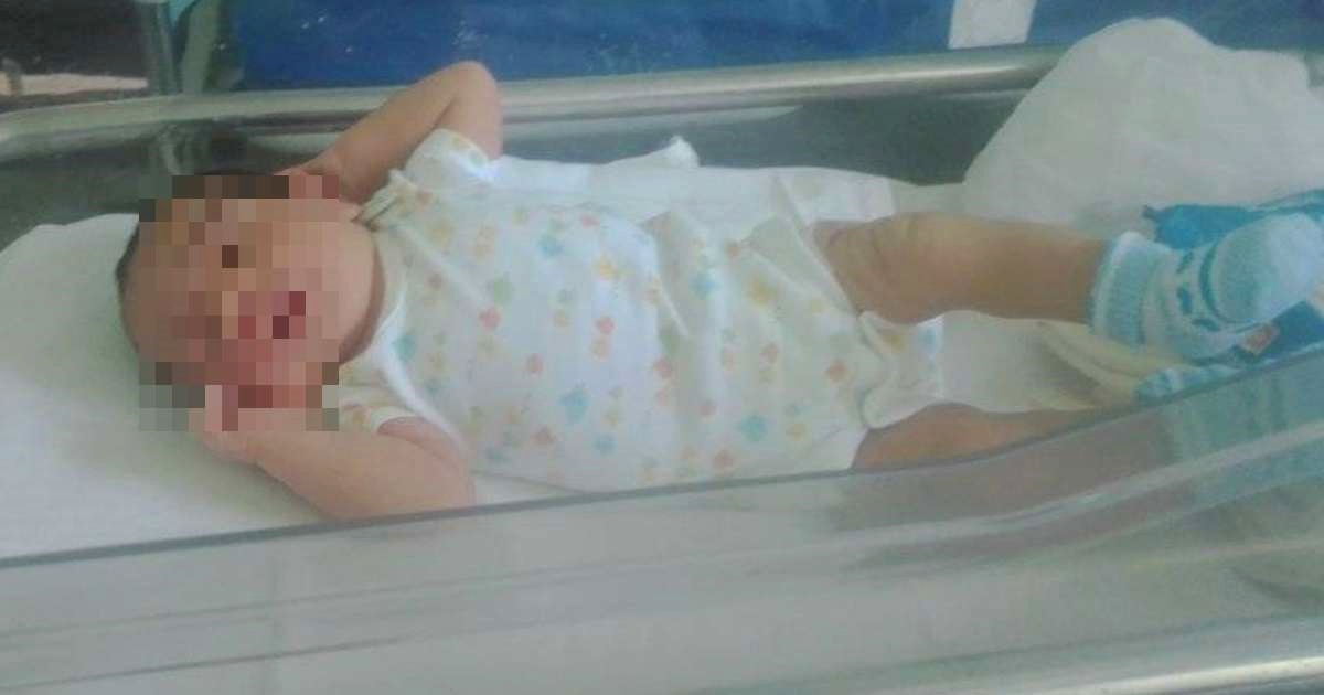 El bebé, poco después de nacer © Facebook / Mulatica Mulañe