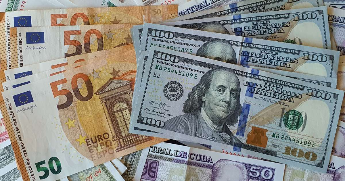 Euros y dólares © CiberCuba