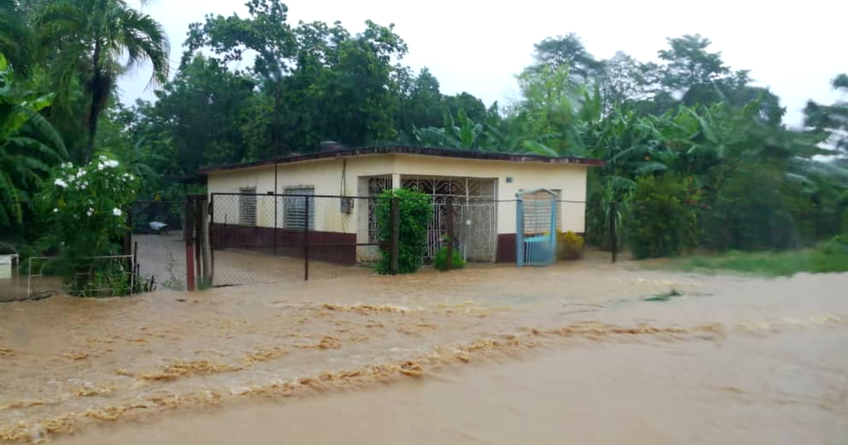 Inundaciones en la provincia de Granma © Twitter / @castroines21