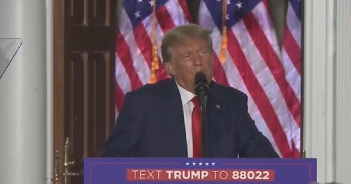 Donald Trump en velada de críticas a Biden la noche de este martes en Nueva Jersey. © Captura de video/CiberCuba