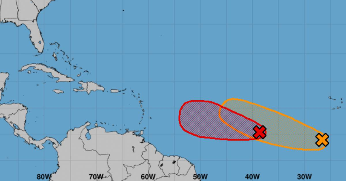 Dos sistemas tropicales avanzan hacia el Caribe © Twitter National Hurricane Center