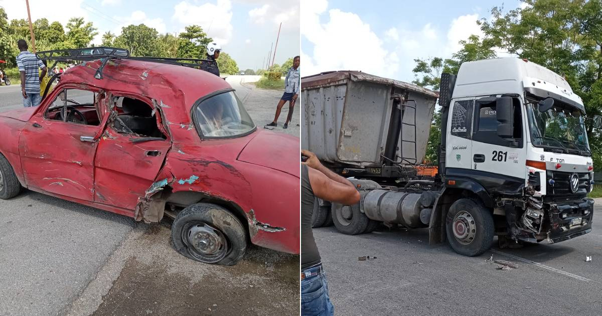 Vehículos involucrados en el accidente © Facebook / ACCIDENTES BUSES & CAMIONES por más experiencia y menos víctimas!