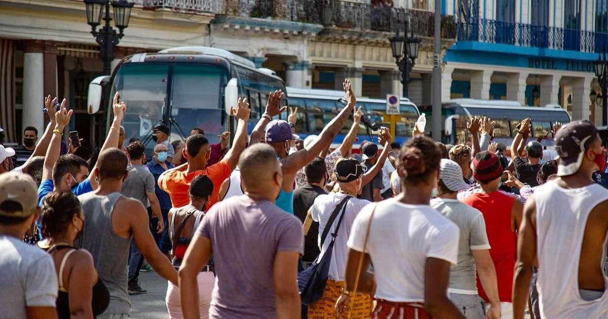 Manifestación en el Prado de La Habana el 11 de julio de 2021 (imagen de referencia) © Facebook/Marcos Evora