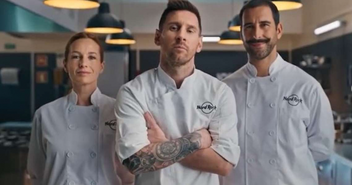 Messi y chefs del Hard Rock Cafe © Captura de video de Instagram / Leo Messi y Hard Rock Cafe 