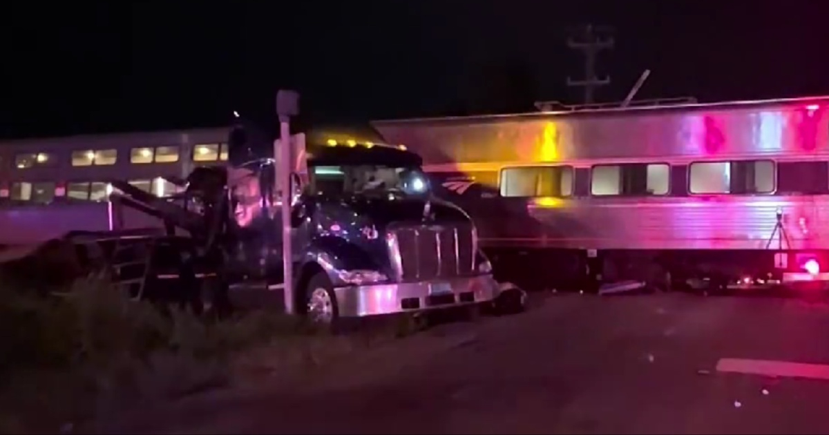Choque de tren y camión en Florida © Captura de Youtube / WFLA