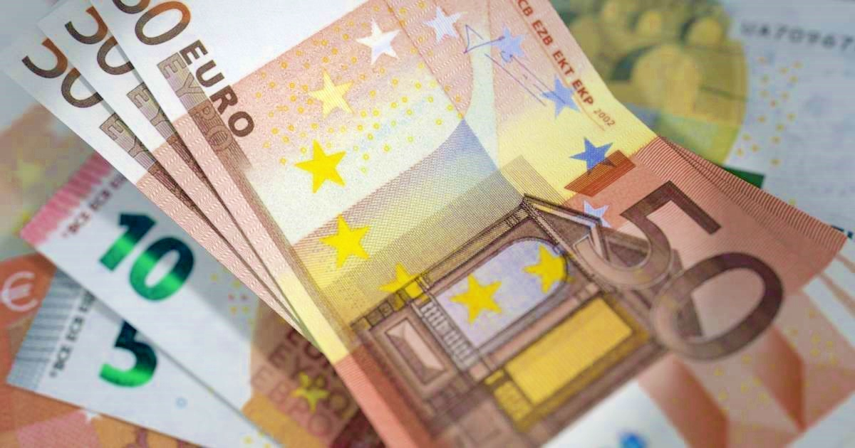 Billetes de 50 euros (Imagen de referencia) © PublicDomainPictures.net