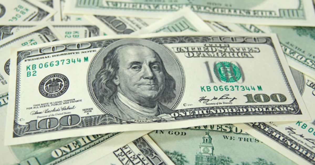 Billetes de 100 dólares (Imagen de referencia) © Pixabay
