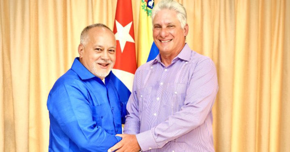 Diosdado Cabello y Díaz-Canel © Twitter / Diosdado Cabello