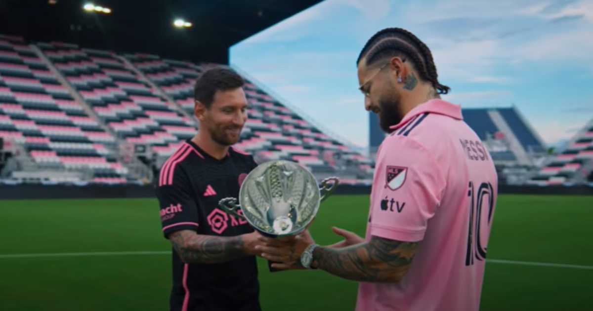 Leo Messi y Maluma en videoclip de "Trofeo" © YouTube / Maluma
