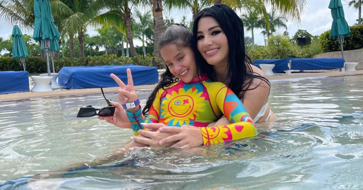 Heydy González con su niña © Instagram / Heydy González