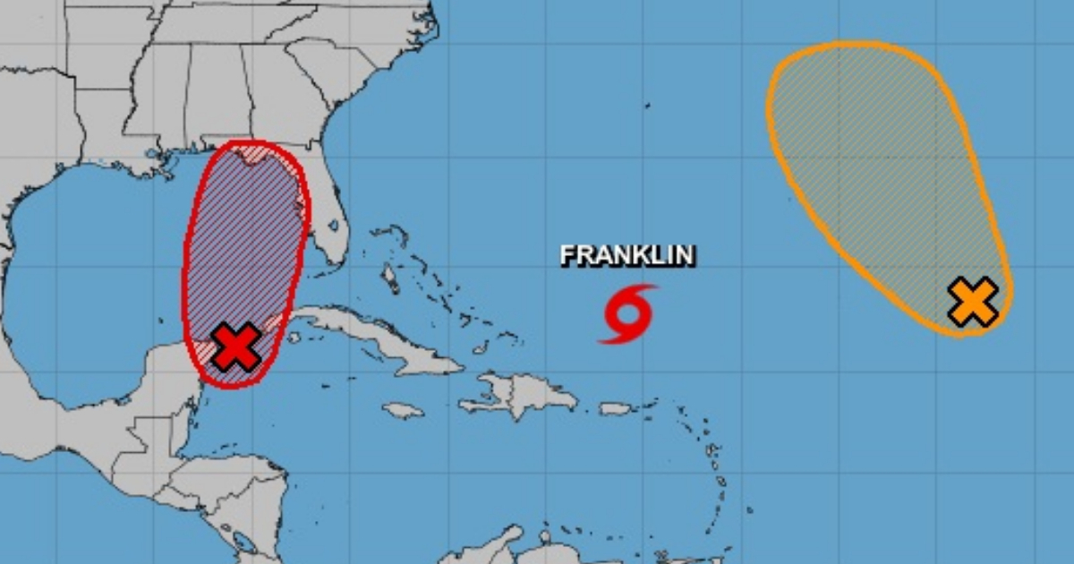 Posible trayectoria futura de tormenta tropical cerca de Cuba © NOAA
