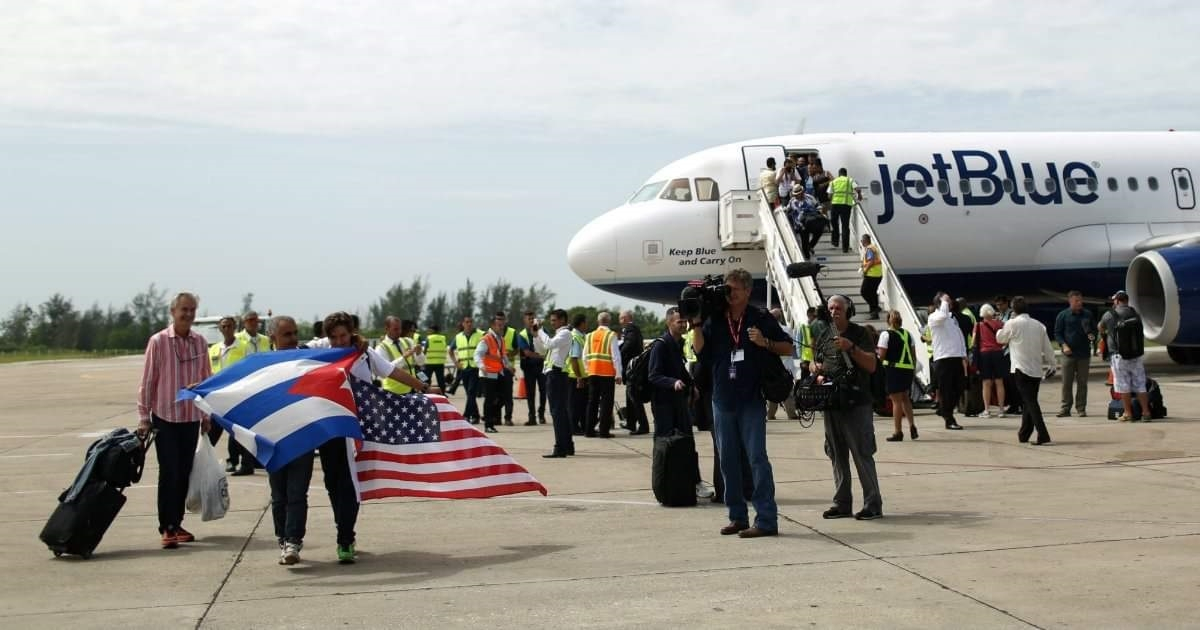Primer vuelo comercial que llegó a Cuba en 2016 © 