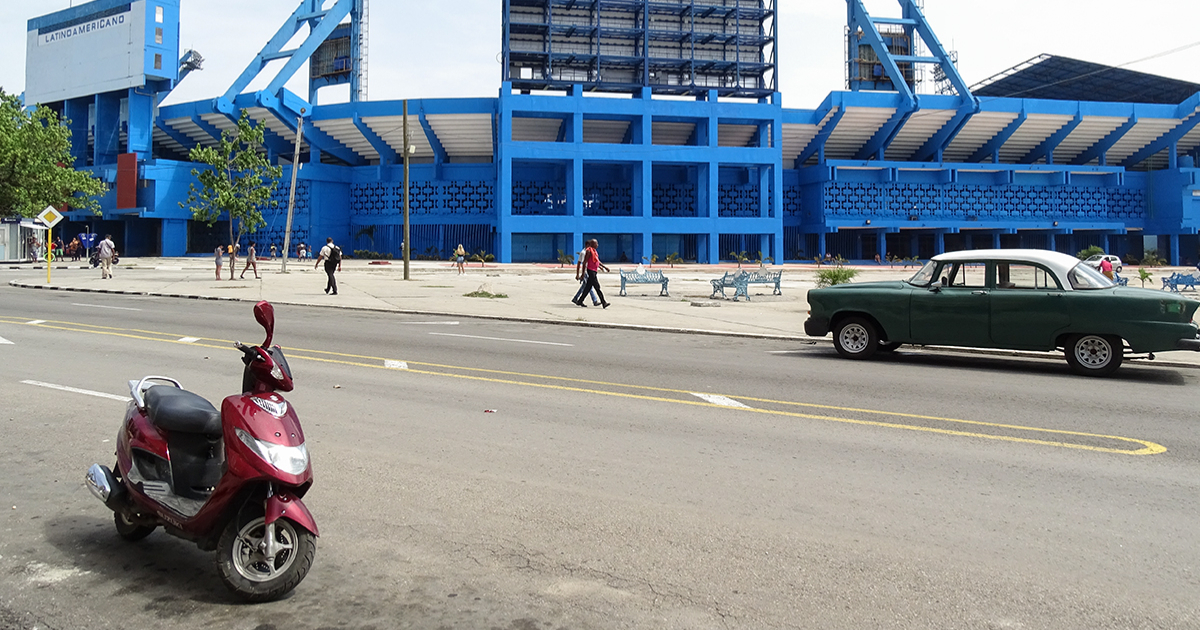 Estadio Latinoamericano de La Habana © CiberCuba