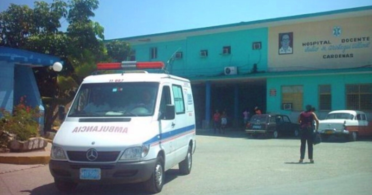 Entrada del hospital Julio Miguel Aristegui Villamil, en Cárdenas (Imagen de referencia) © Girón