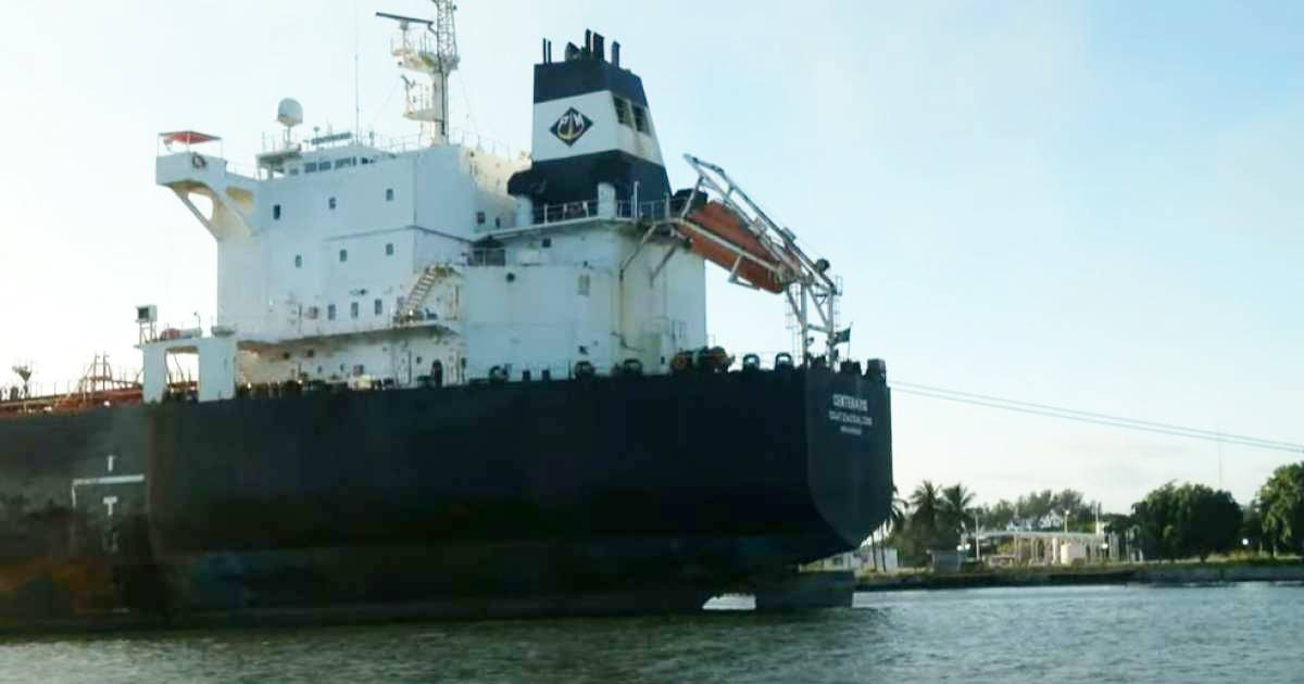 Envío de Petroleo © Captura de video YouTube / Barcos en el Río Pánuco Tampico México