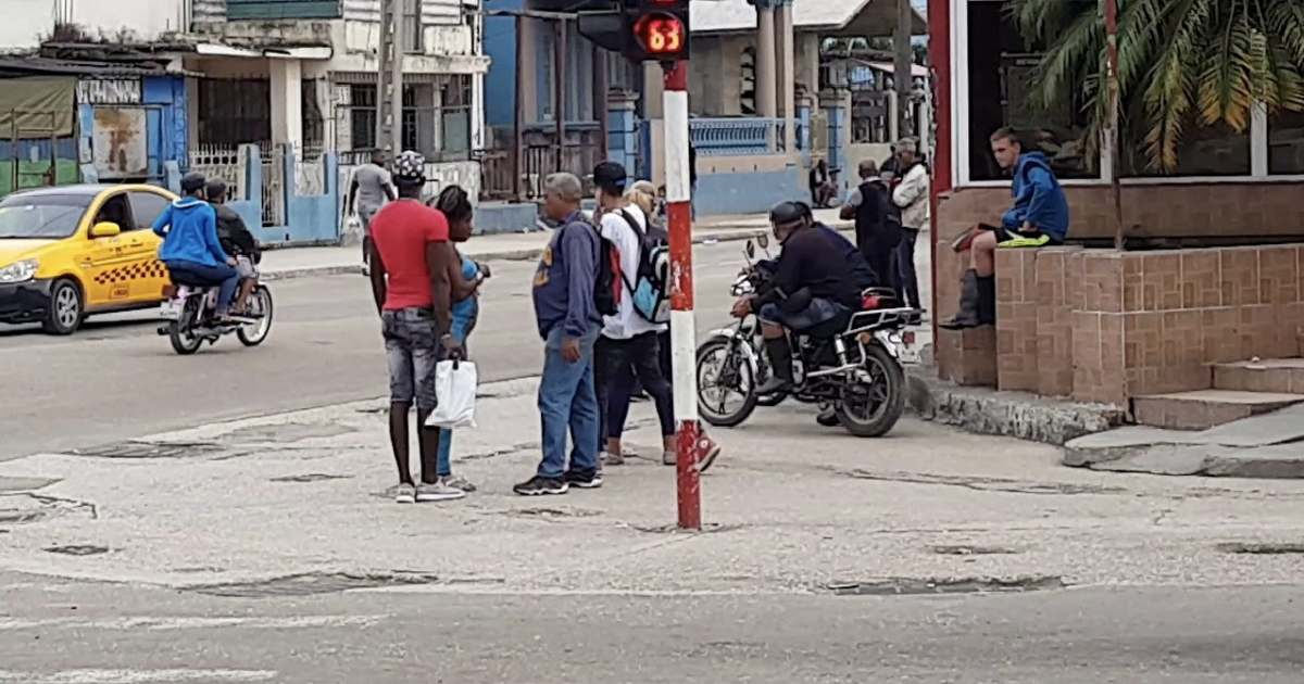 Semáforo en La Habana © CiberCuba