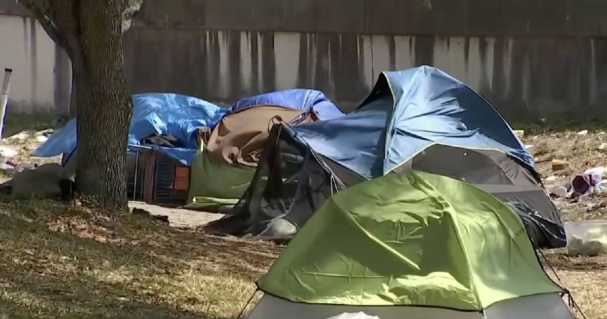 Homeless en Miami Beach © Captura de video / nbcmiami