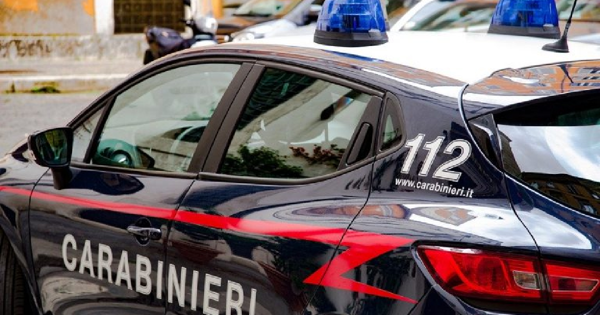 Auto de policía italiana © www.carabinieri.it