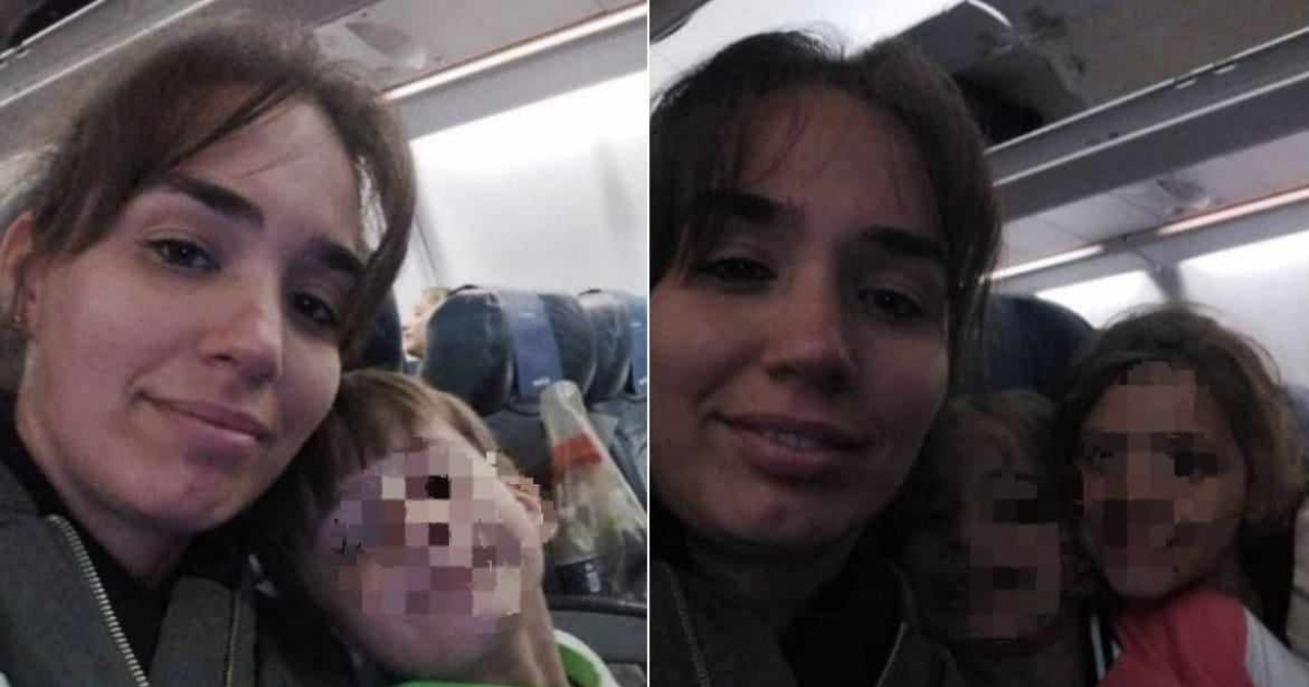 Amelia Calzadilla en el avión con sus hijos © Amelia Calzadilla / Facebook