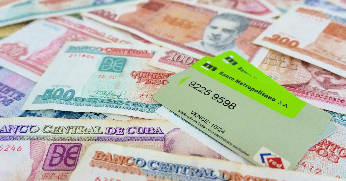 Dinero cubano y moneda libremente convertible (MLC) © Cibercuba