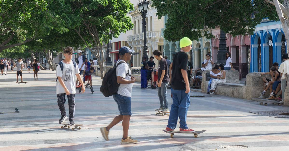 Jóvenes cubanos (imagen de referencia) © CiberCuba