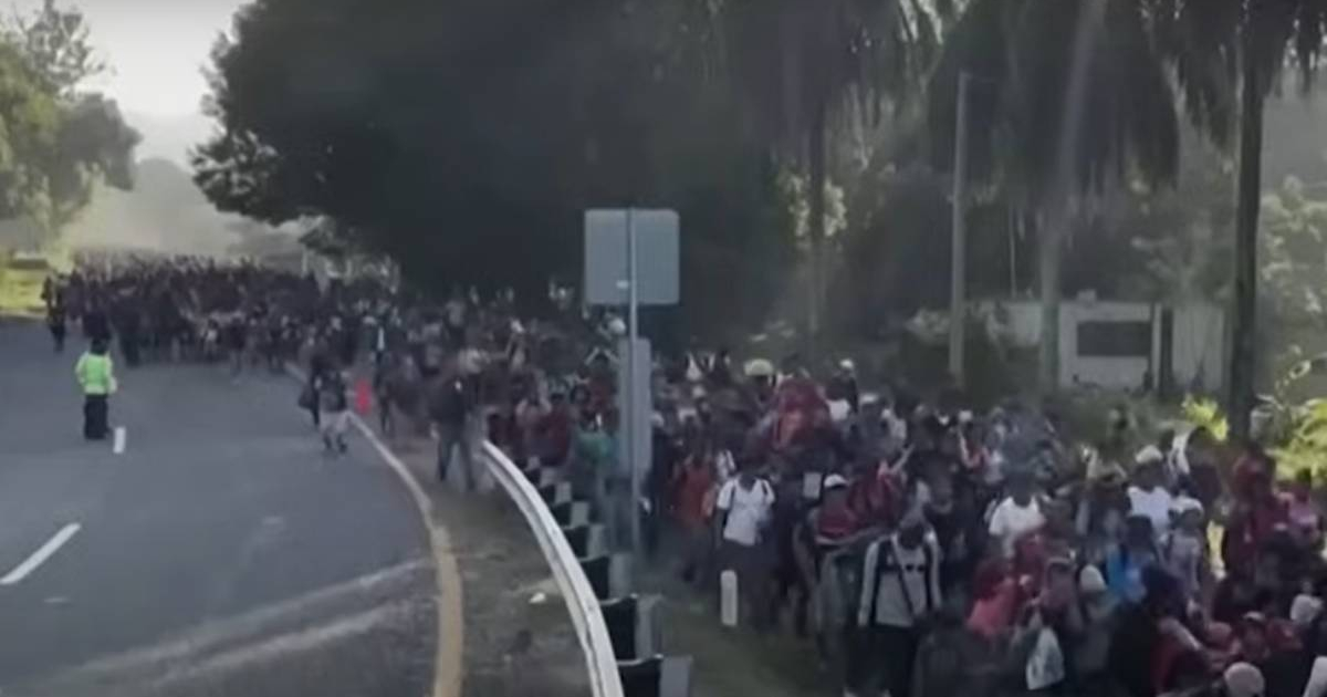 Caravana de migrantes en México (imagen de referencia) © Captura de imagen en YouTube