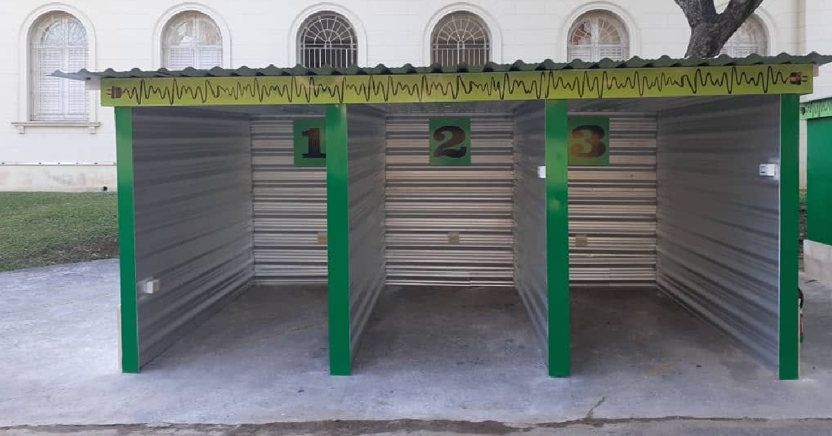 Estación de carga de motorinas en La Habana © Facebook/Parque Científico Tecnológico - La Habana