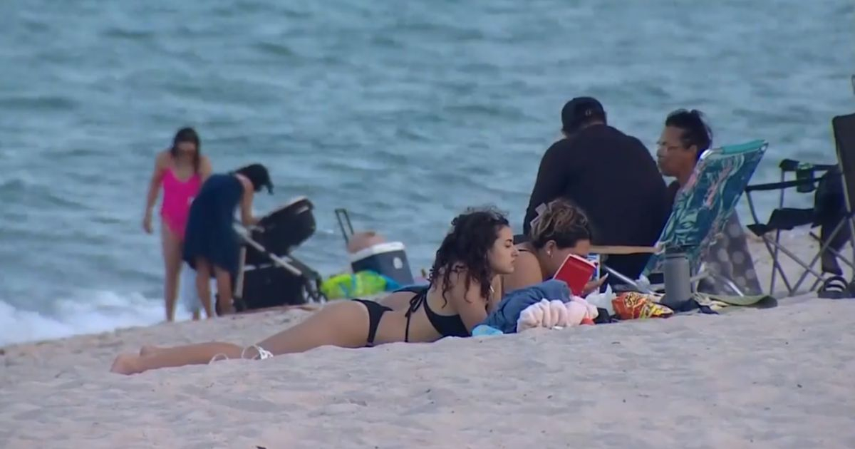 Alerta sanitaria en Miami Beach por bacterias en el agua © Captura de video/7News
