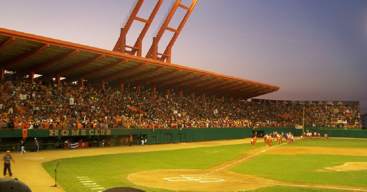 Estadio Sandino de Santa Clara (Imagen de Referencia) © Prensa Latina