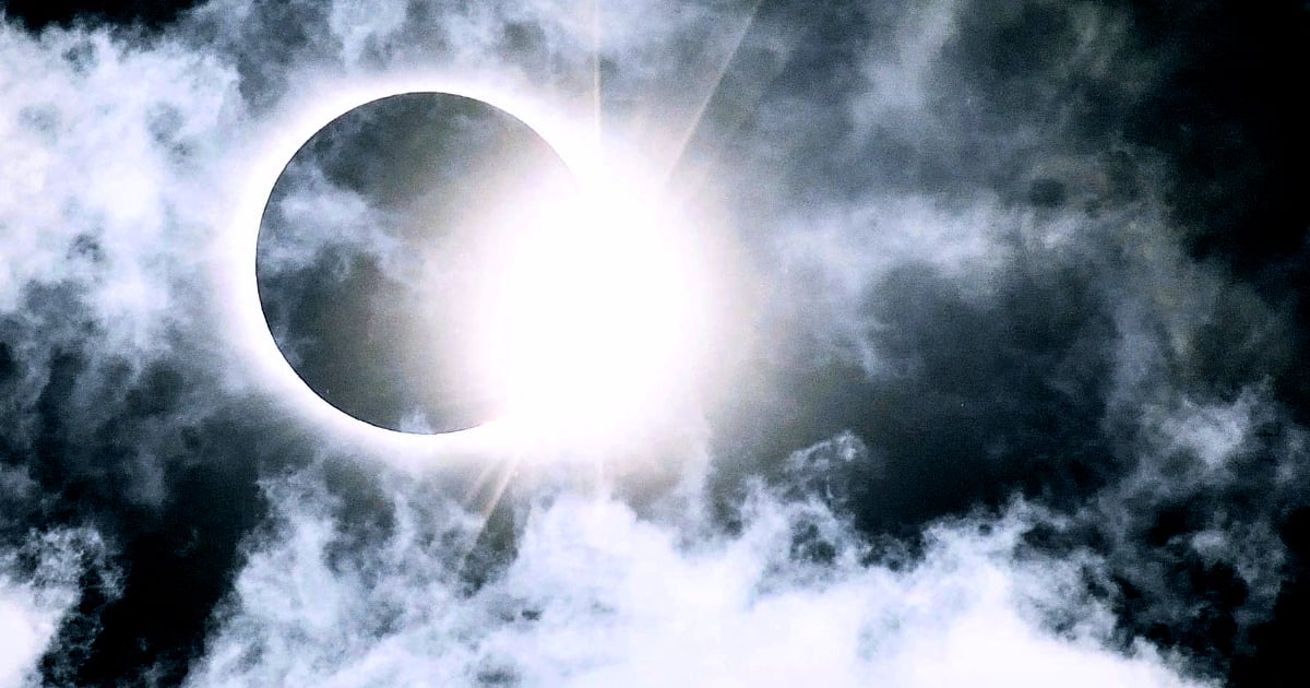 Eclipse solar (imagen de referencia) © Facebook / IGA