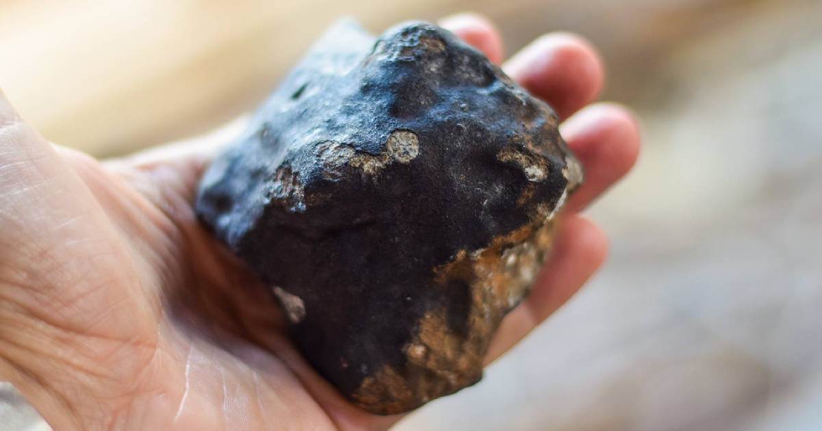 Fragmento del meteorito caído en Pinar del Río, en 2019 © Pinar del Río en fotos