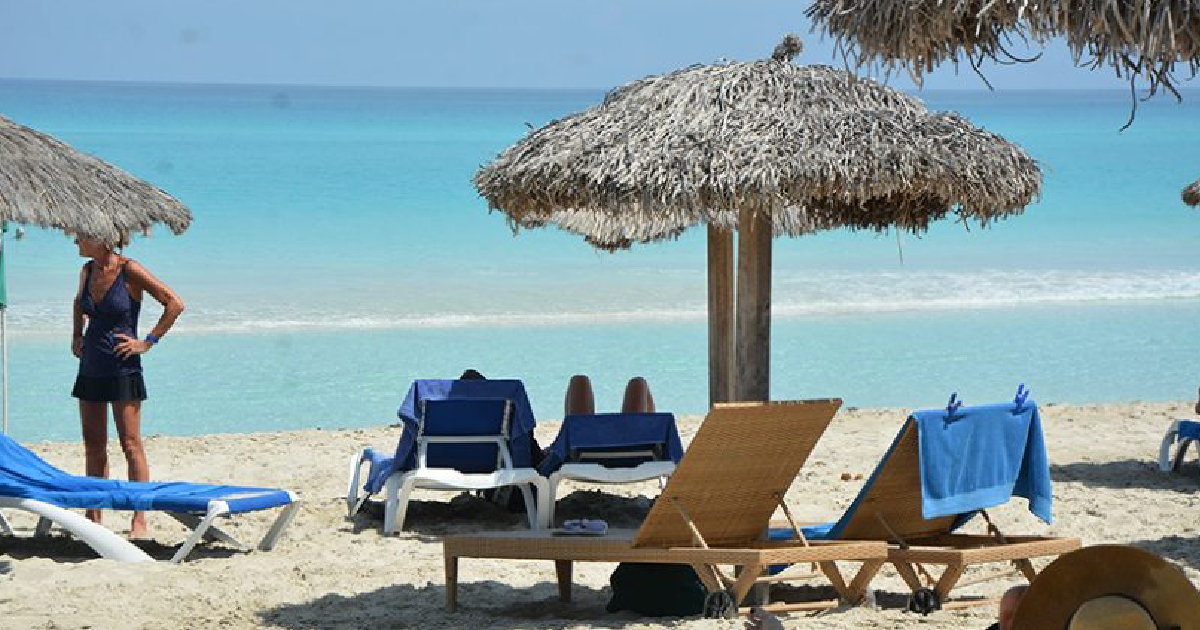 Cuba alcanza el millón de visitantes extranjeros en plena crisis del turismo