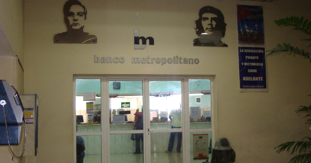 Banco Metropolitano (Imagen de Referencia) © Flickr / Juliana Maciel