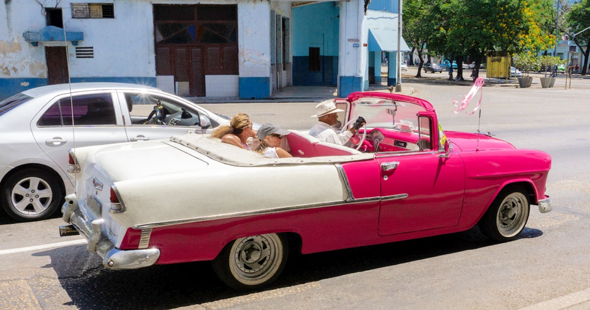 Auto antiguo de alquiler en Cuba (Imagen de referencia) © CiberCuba