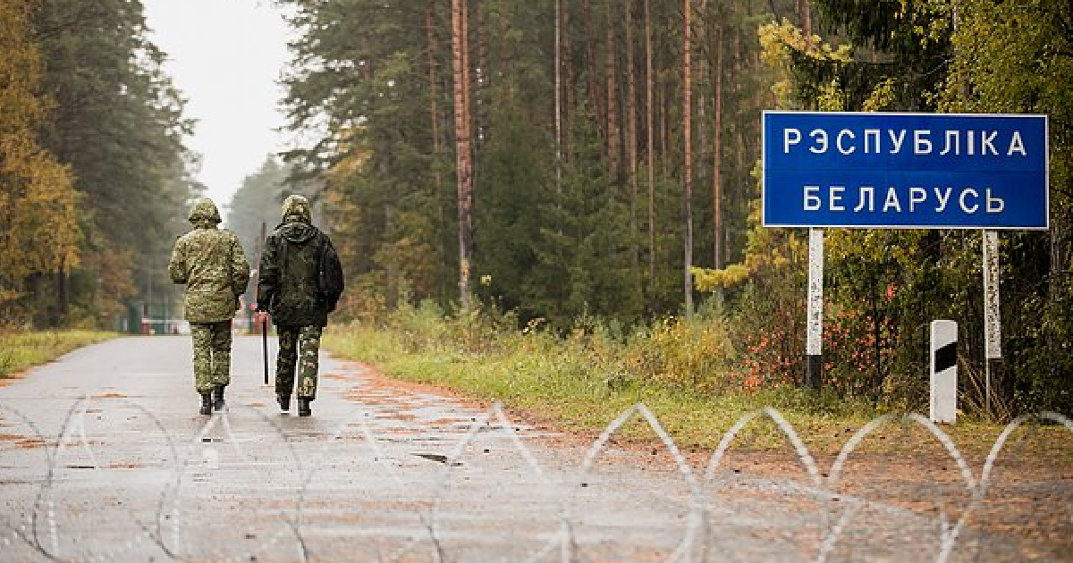 Paso fronterizo en Lituania © Facebook/Sienos Grupė