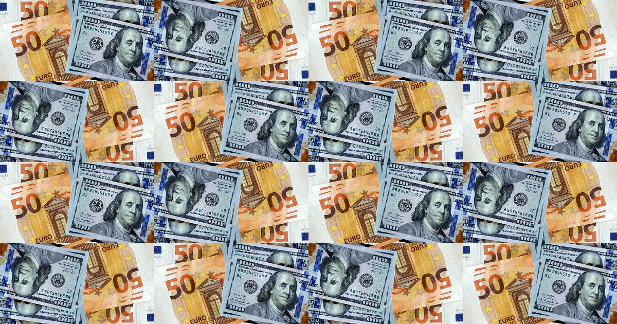 Dólares y euros (imagen de referencia) © CiberCuba