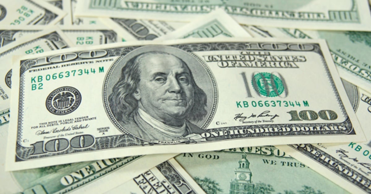 Billetes de cien dólares (Imagen de referencia) © Pixabay 