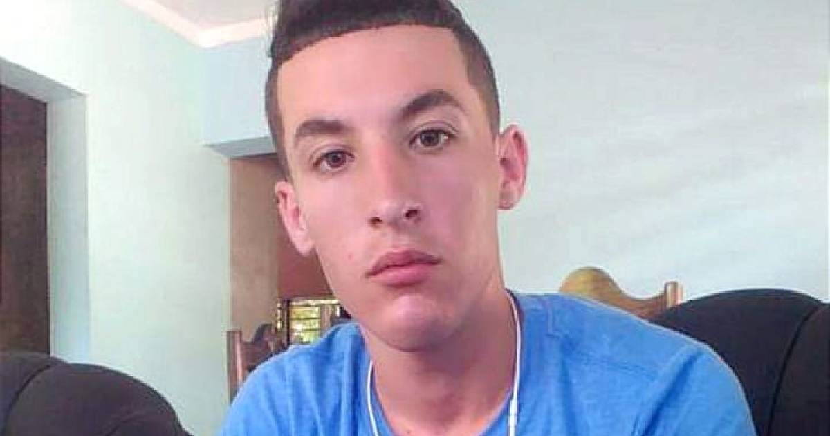 Relatives Decry Lack of Justice Five Months After Young Man's Murder in Holguín