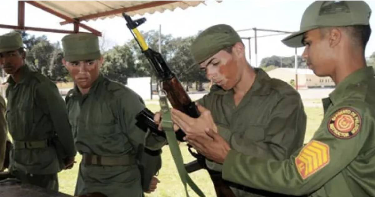 Jóvenes en Servicio Militar (Referencial) © Archivo Cuba