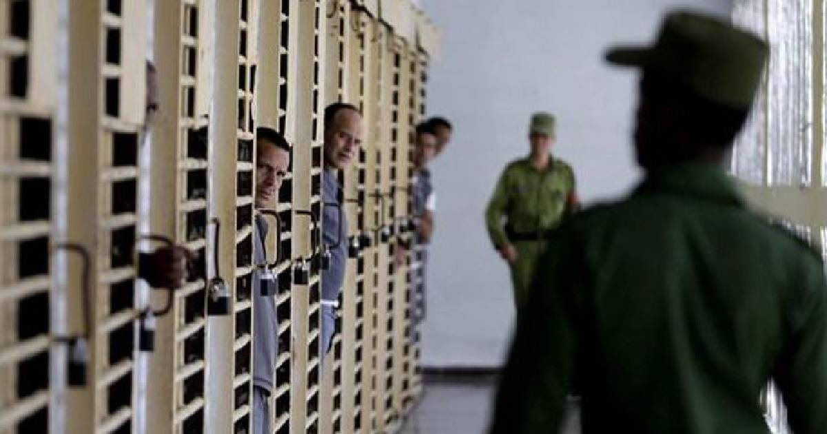 Seventy Foreign Inmates Begin Hunger Strike in Cuban Prison