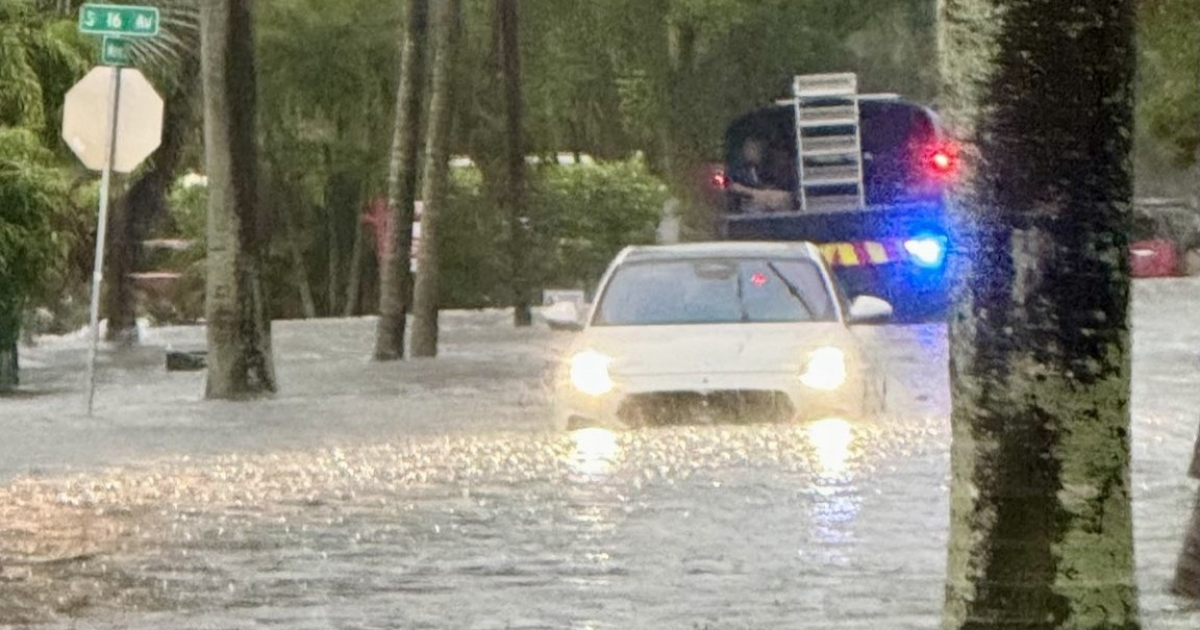 Inundaciones en Florida © MJ / Twitter