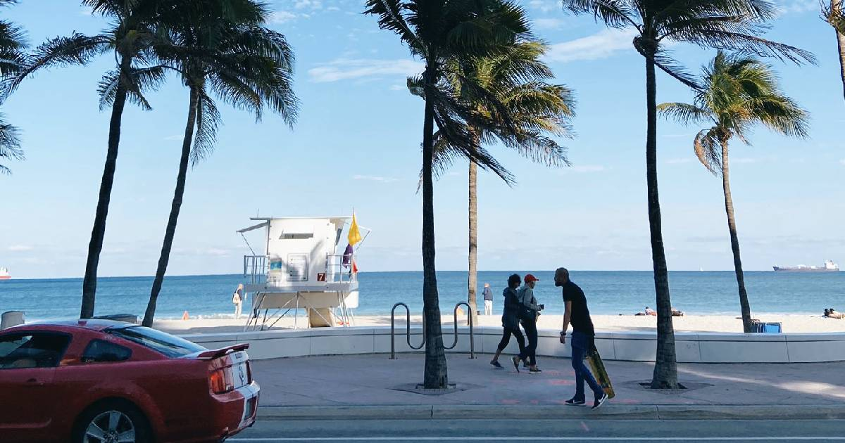 Tres playas de Miami-Dade en alerta por contaminación bacteriana