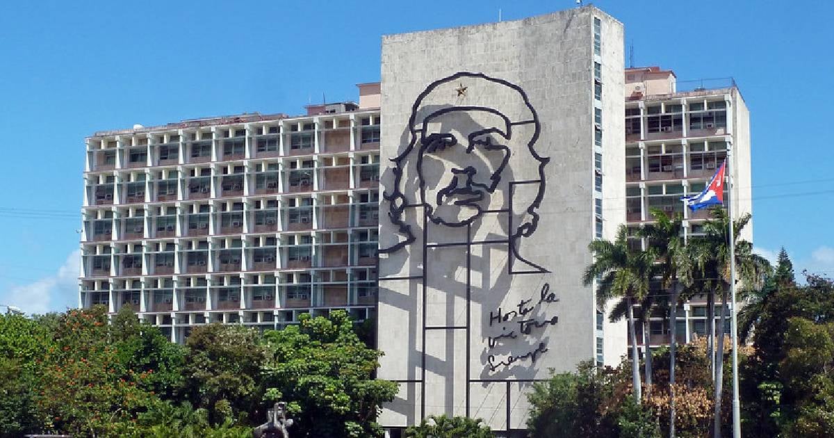 Edificio deel MININT en La Habana © Flickr/Tony Wasserman