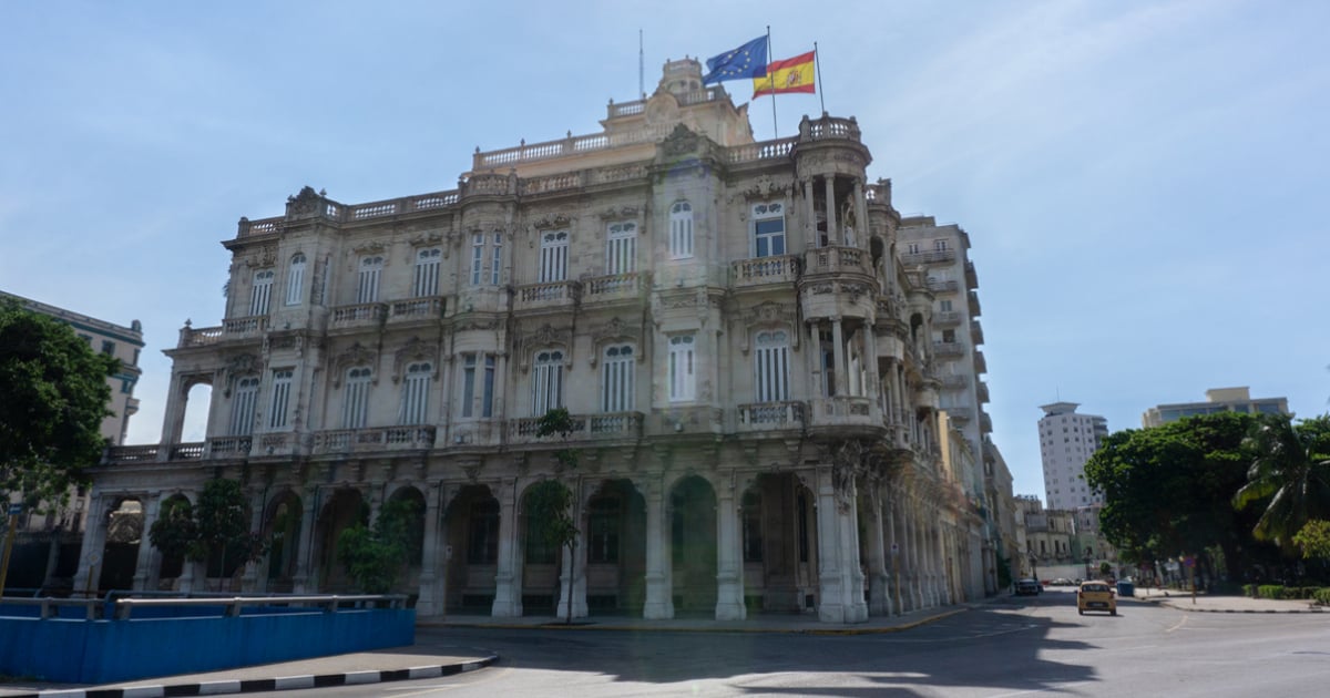 Consulado España en La Habana © CiberCuba