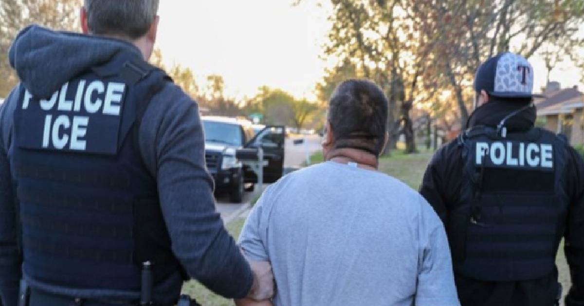 Cubans with I-220B Detained by ICE: New Stories Emerge