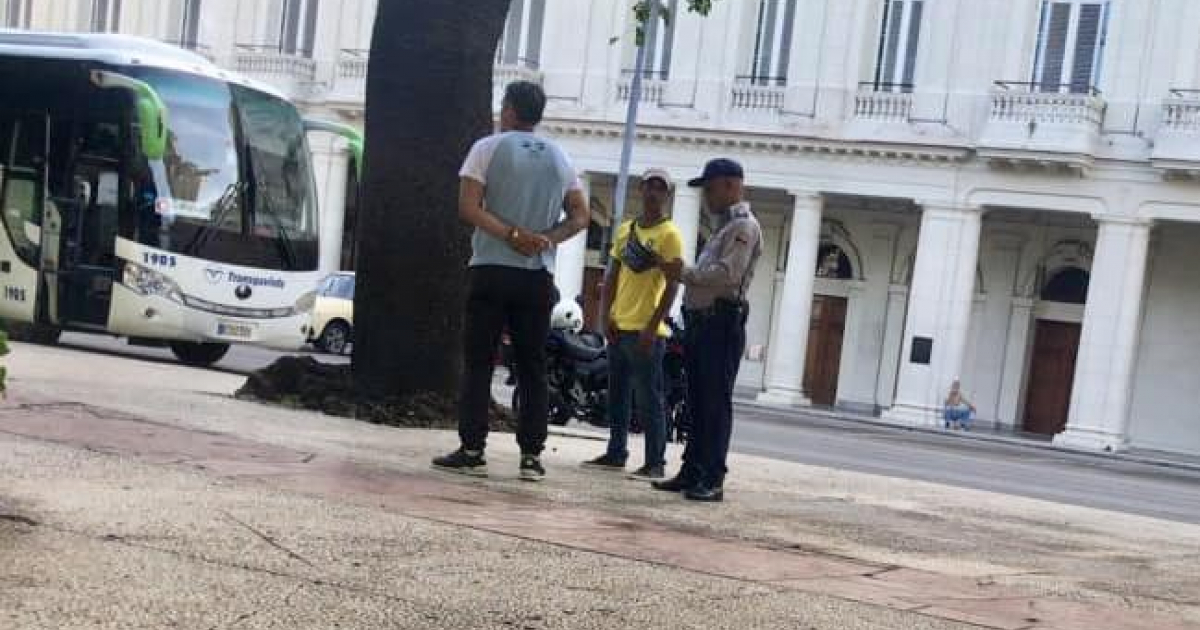 Militarizan el Parque Central habanero para frenar manifestación de opositores