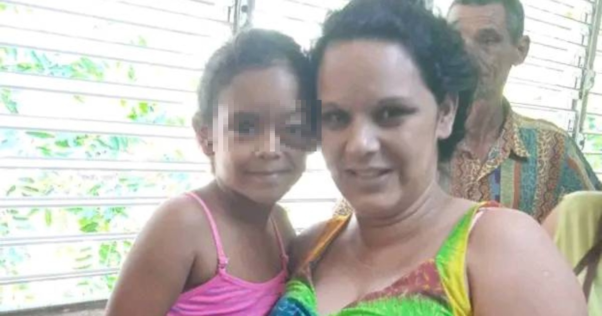 Girl with Eye Tumor Receives Medical Care in Havana Hospital After Mother's Viral Plea