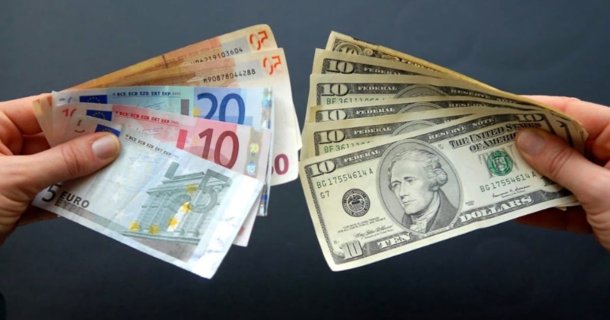 La cotización del dólar se estabiliza mientras el euro sigue en declive en el mercado informal cubano