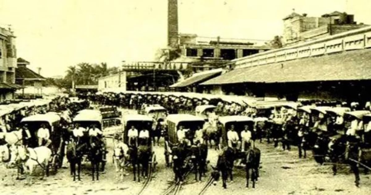 Distribución de hielo en La Habana, finales del siglo XIX © Facebook Nostalgia de Cuba